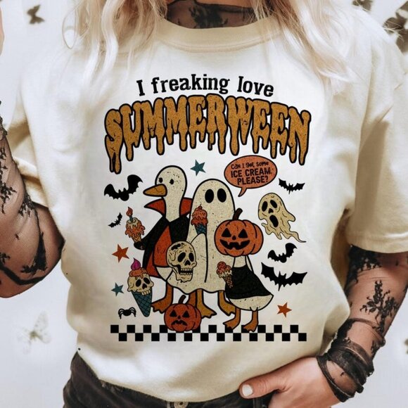 I Freaking Love Summerween Unisex Shirt - Picture 1 of 3